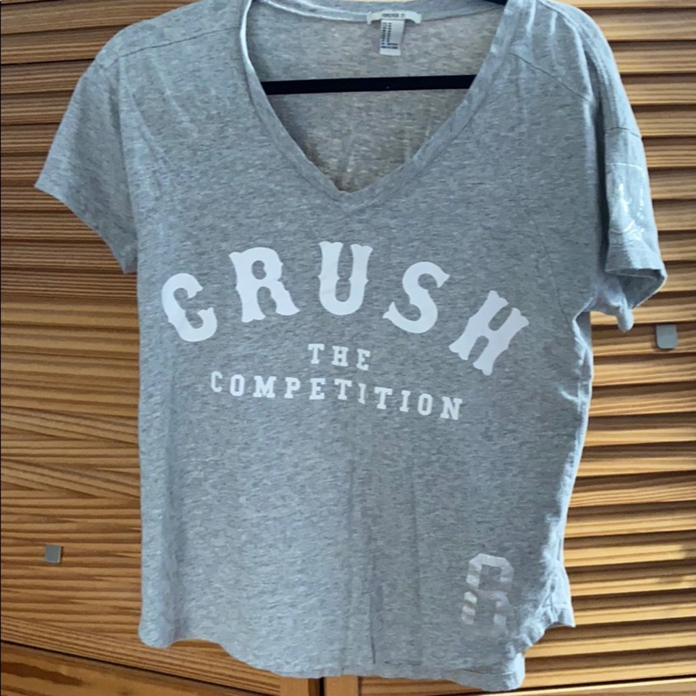 Grey v neck t shirt